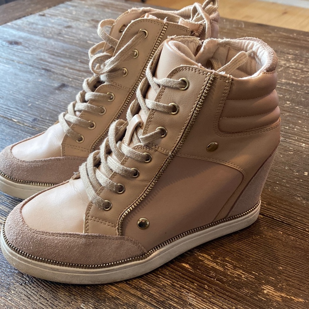 Aldo wedges